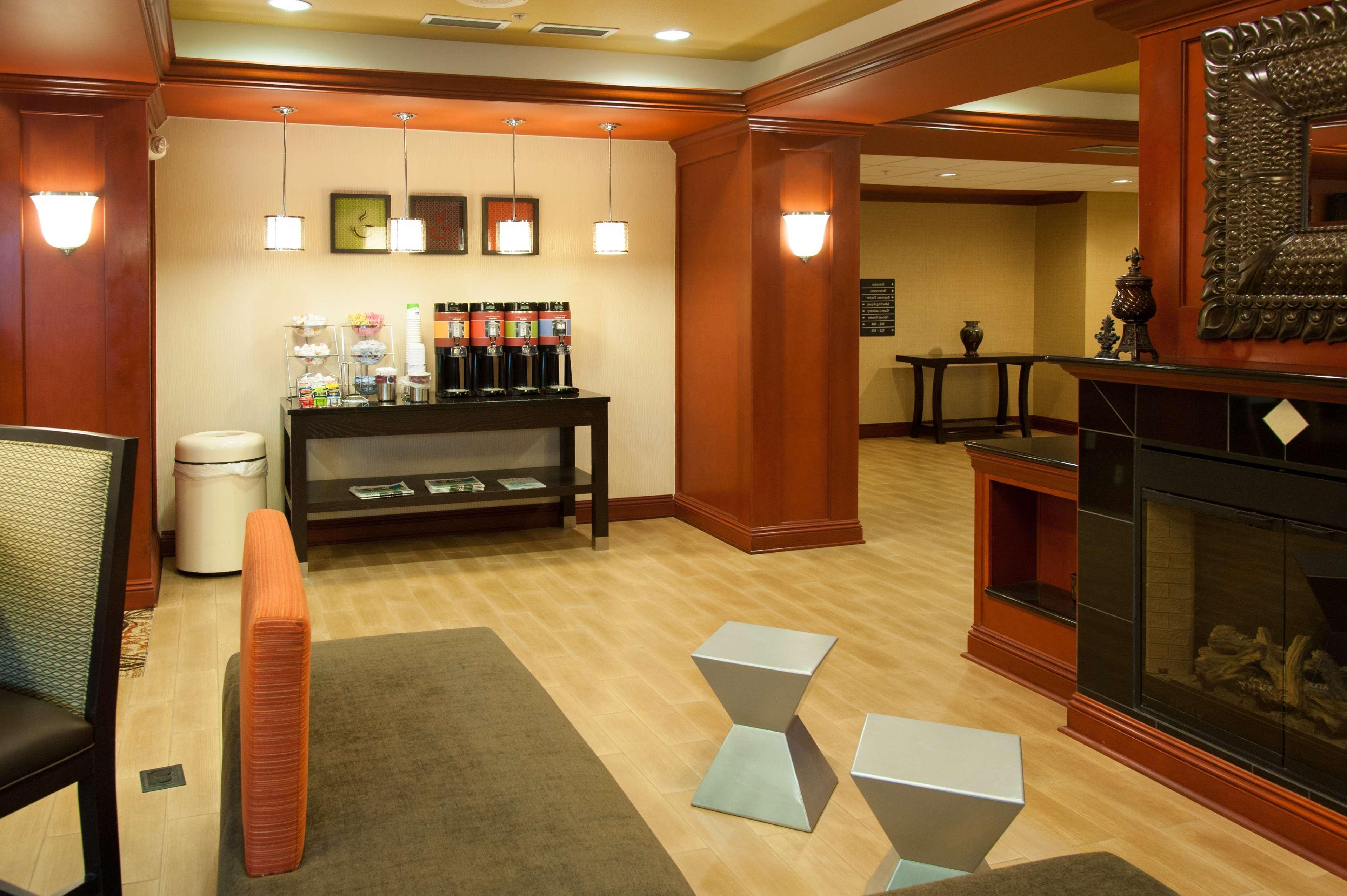 Hampton Inn Ентърпрайз Екстериор снимка