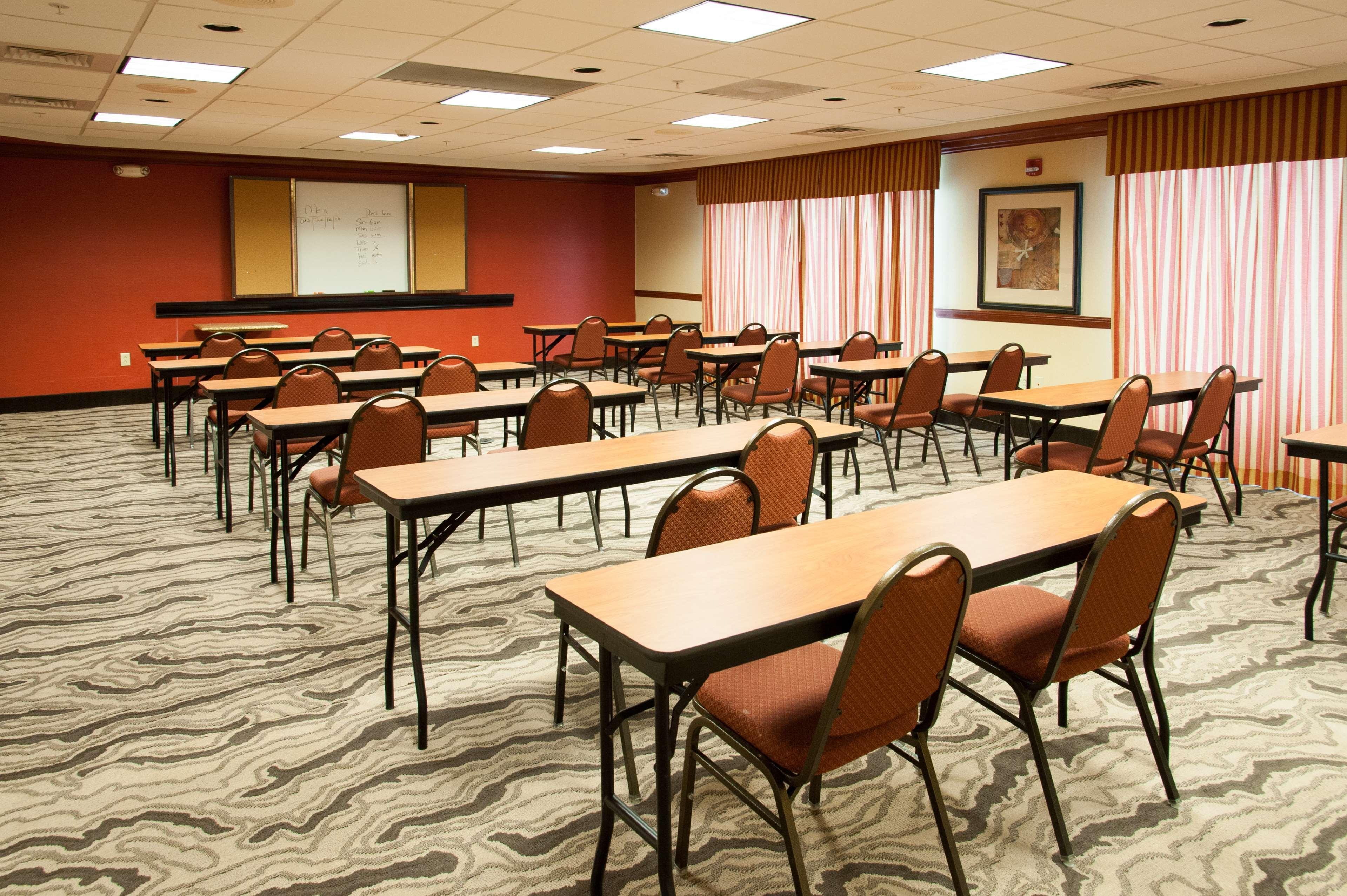 Hampton Inn Ентърпрайз Екстериор снимка