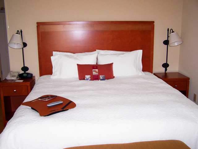 Hampton Inn Ентърпрайз Стая снимка